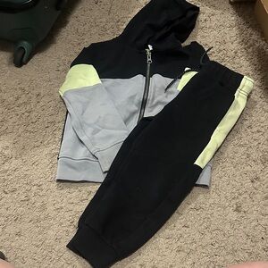 Place Black Hoodie with Yellow Trim